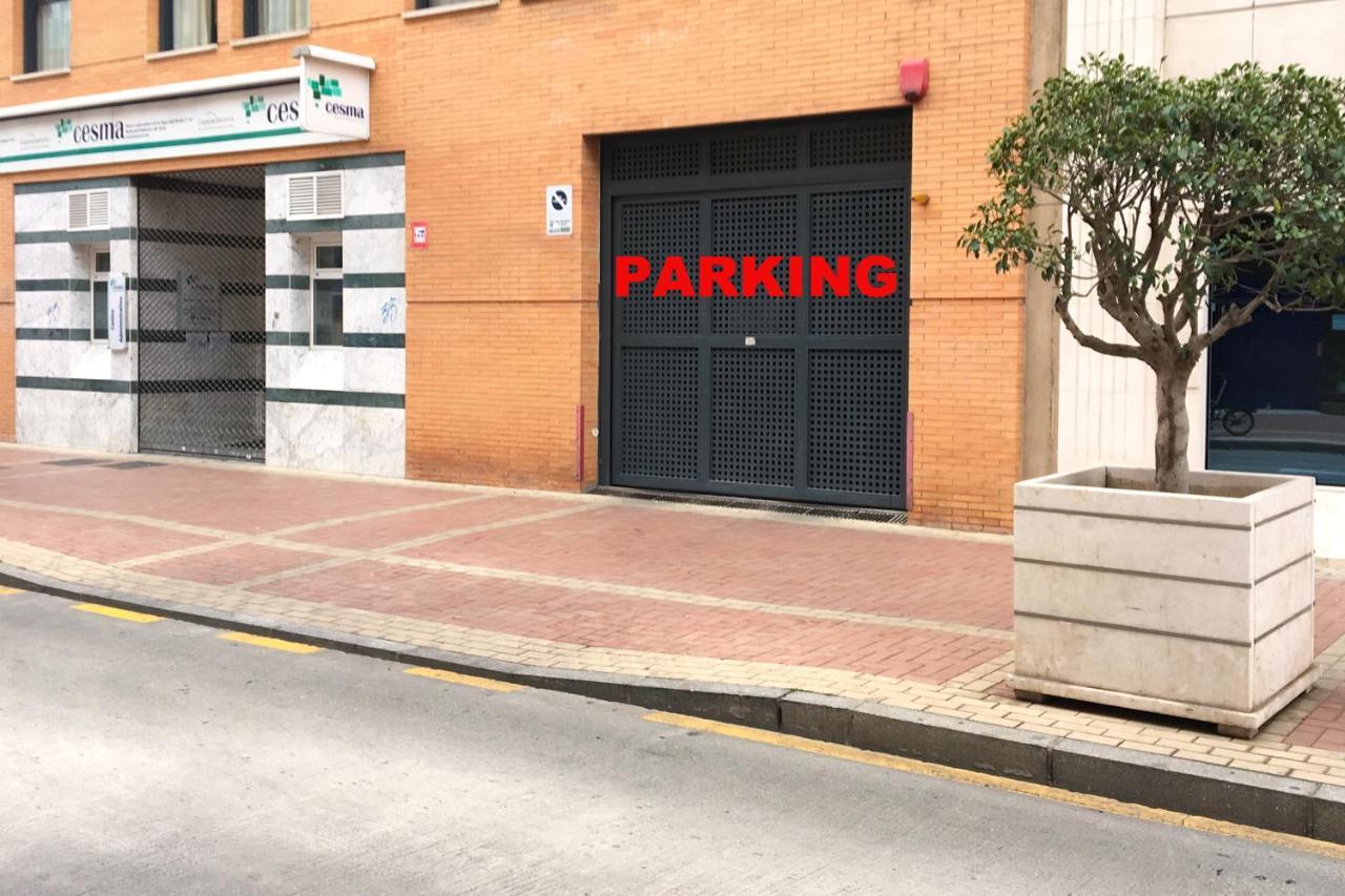 Apartamento 3 Dormitorios Centrico - Parking Incluido Málaga Eksteriør bilde